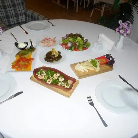 Hotel Hidden Garden 2*