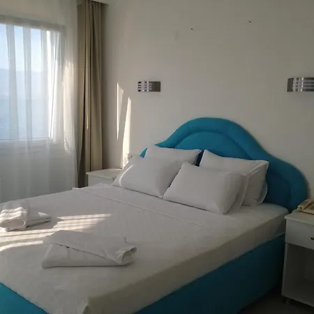 Hotel Hidden Garden 2*