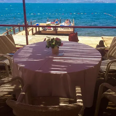 Hotel Hidden Garden 2*