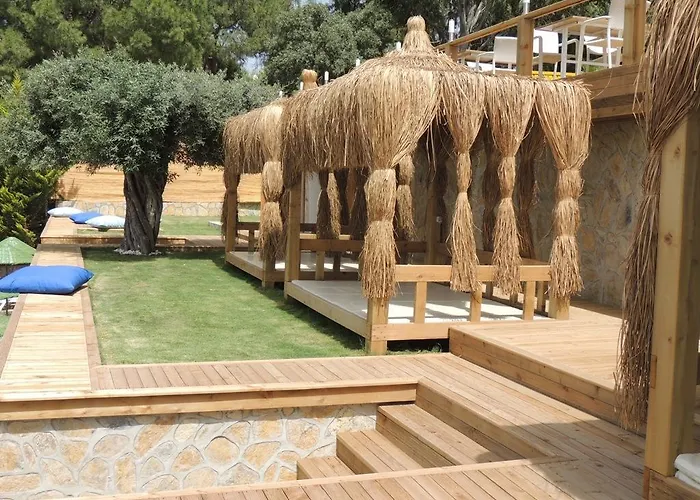 Hotel Hidden Garden 2*