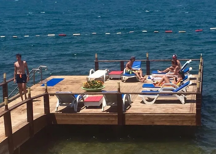 Hotel Hidden Garden 2*